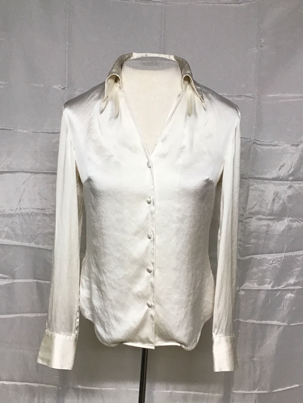 Ann Taylor Silk Button-Down Ivory Shirt 4P